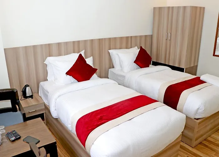 Royal Emperor Hotel 3*