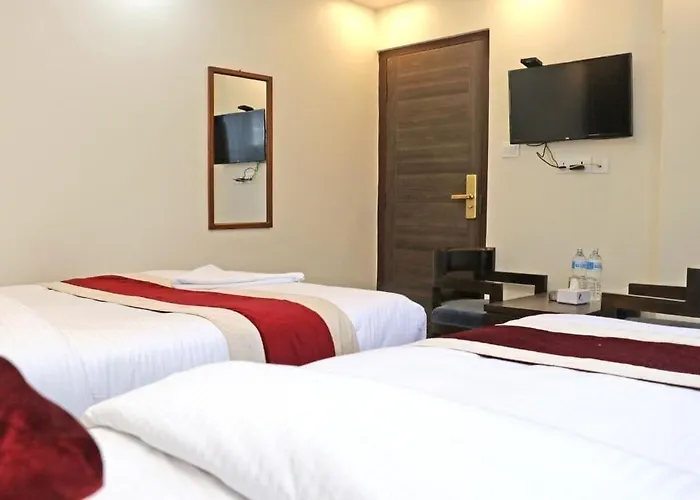 Royal Emperor Hotel