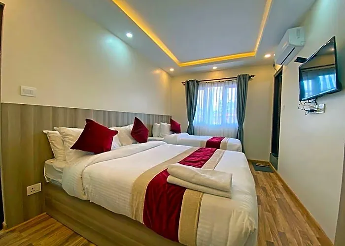 Royal Emperor Hotel